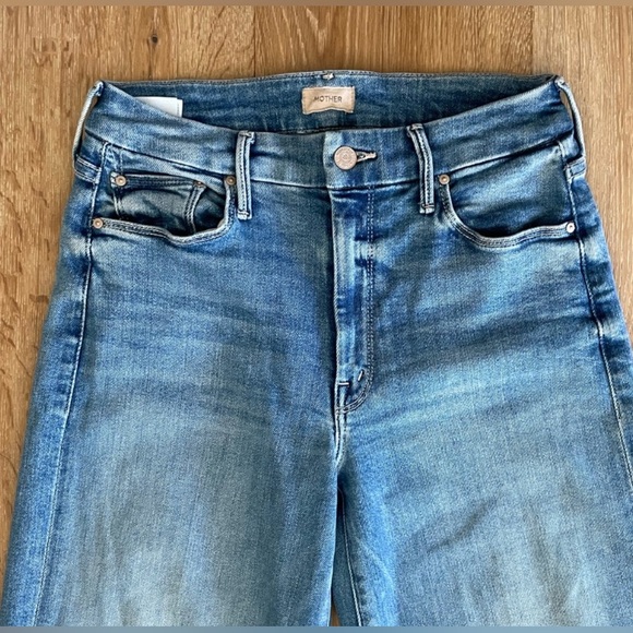 Mother The Roller Fray Wide Leg Jeans Mid Rise Riding Cliffside Size 28 x 31” - Picture 5 of 10